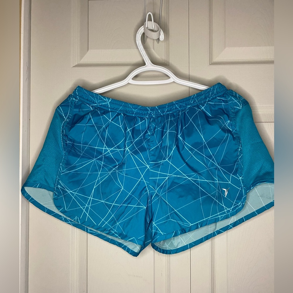 4/$20 Old Navy Active Shorts